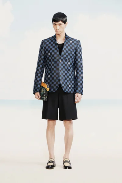 Look 44